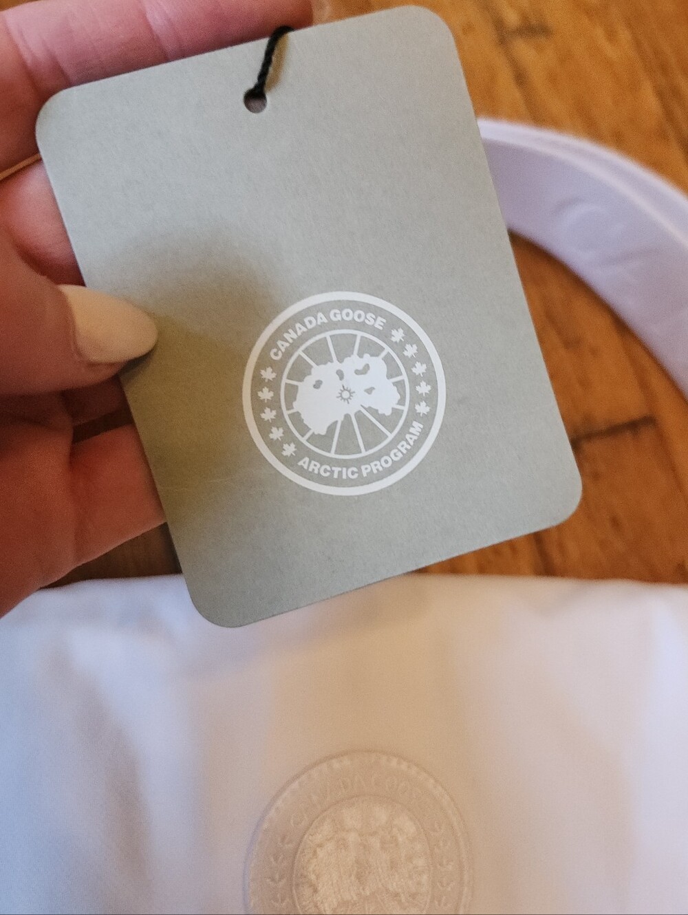 CANADA GOOSE Mini Waist Pack White NEW NWT - Picture 6 of 11